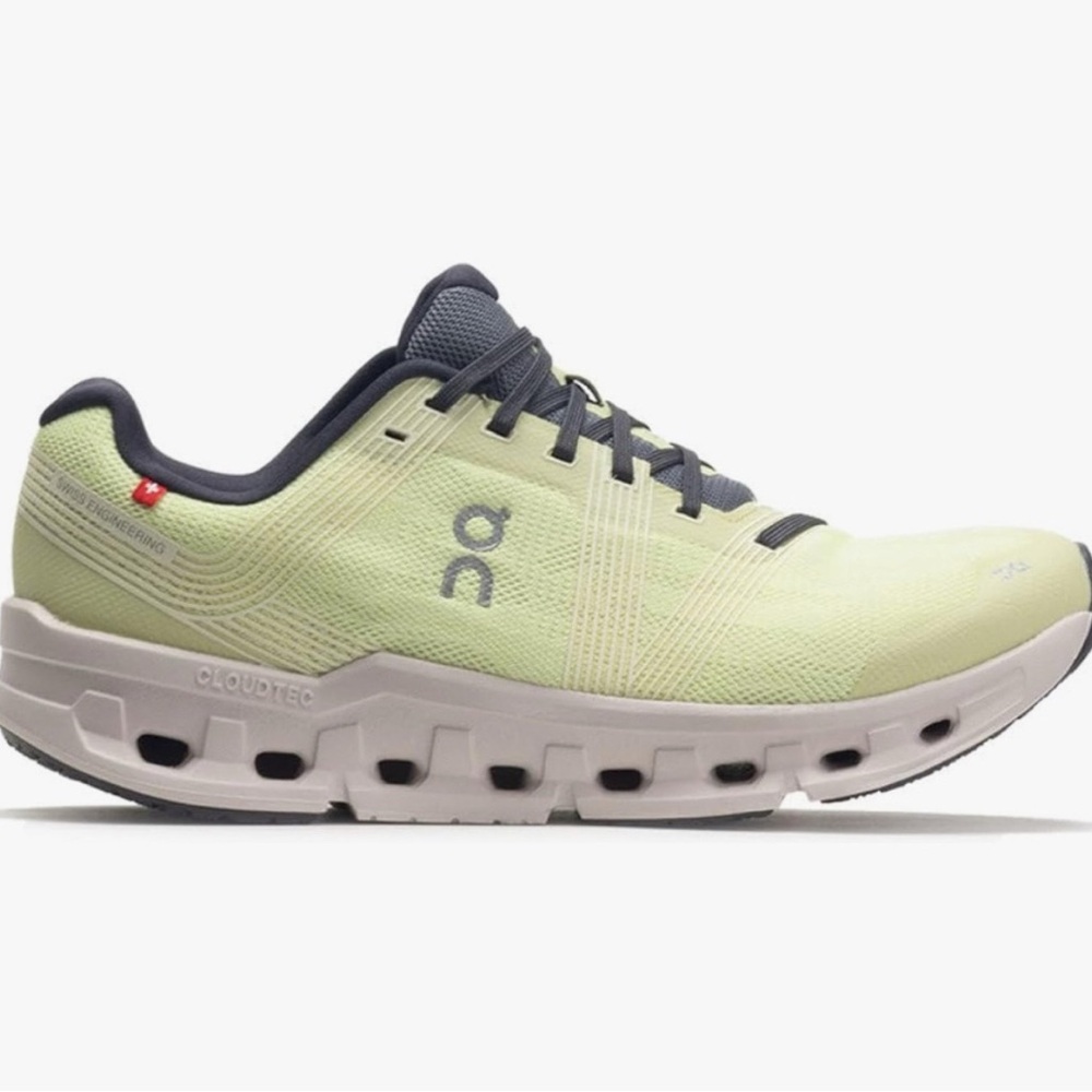 On Women’s Cloudgo Sneakers